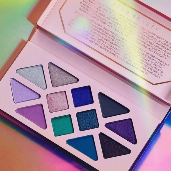 💠ATHR BEAUTY Moonlight Crystal Eyeshadow Palette - Picture 4 of 5